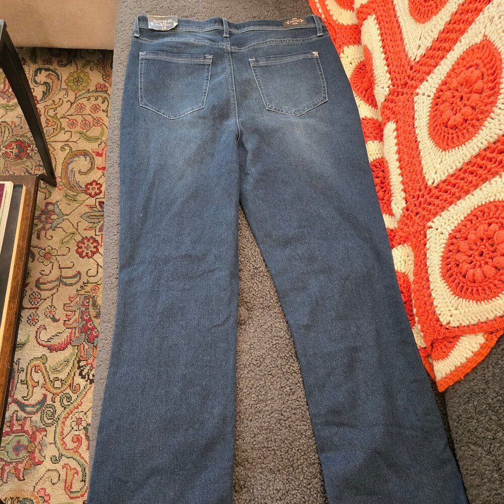 Nanette Lepore Belle High Rise Bootcut Jeans, Sz 14, NWT - Picture 8 of 10